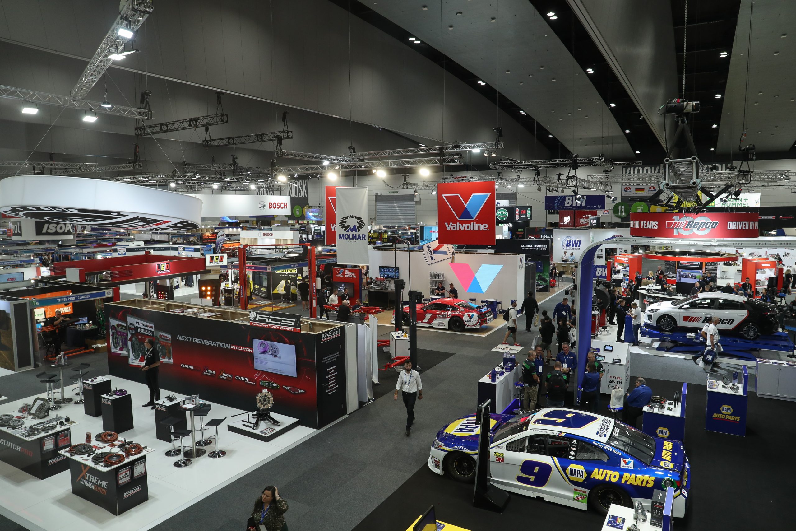 Aftermarket Industry Revels in Hugely Successful Auto Aftermarket and